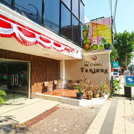 Hotel Tanjung Surabaya Esterno foto